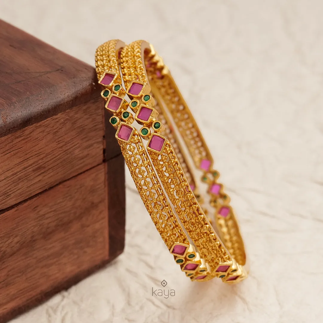Gold Plated stone bangle (Pair) - SG100495
