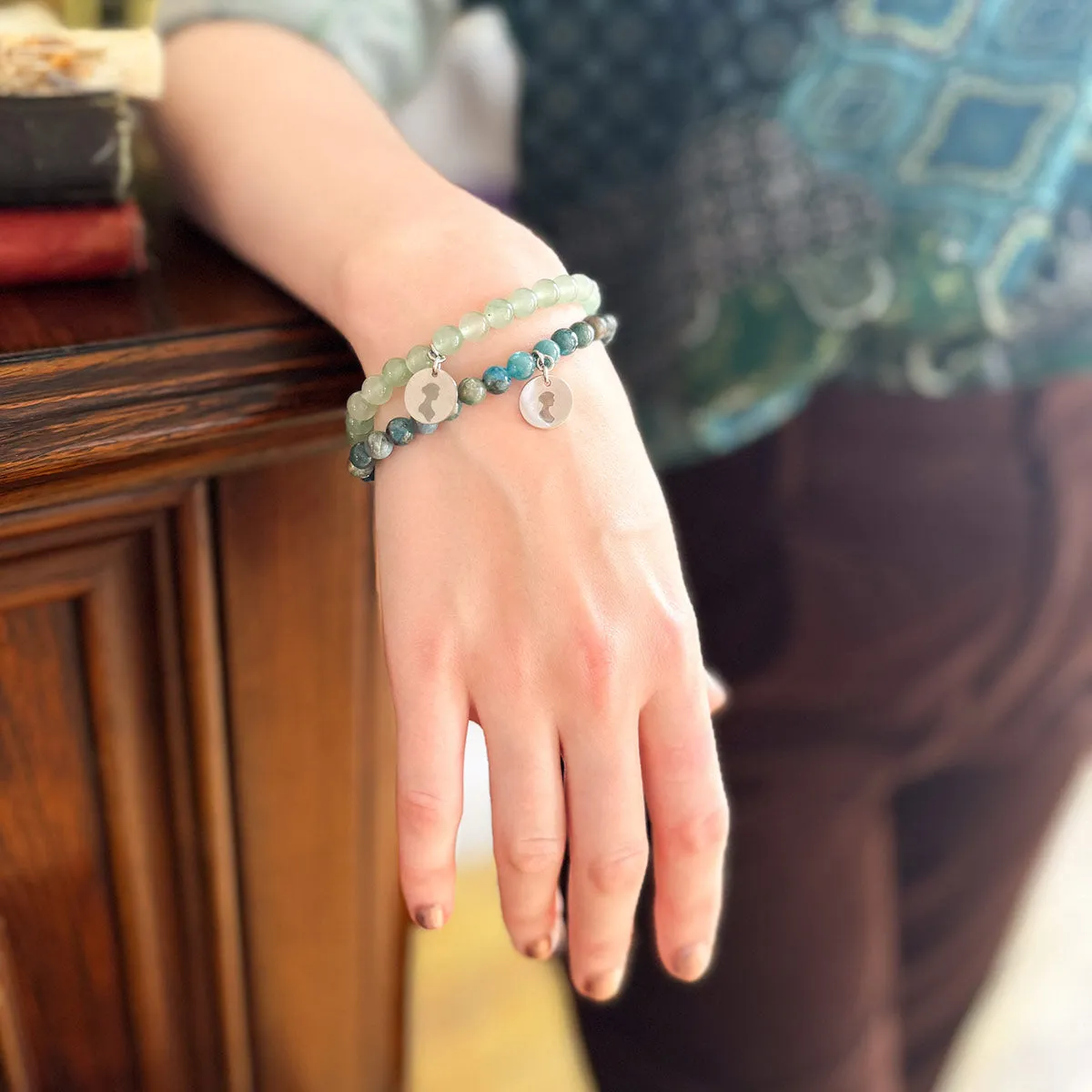Silhouette Charm Bracelet in Green Agate